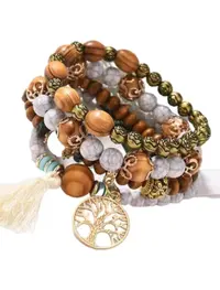 اسوارة من الخشب والأحجار الملونة 1