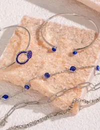 مجموعة اساور لون فضي 3