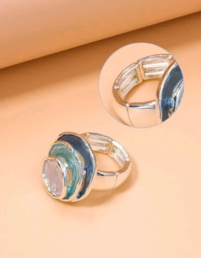 خاتم لون فضي