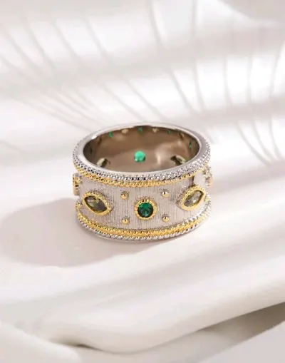 خاتم لون فضي