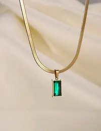 عقد وحلق ذهبي 3