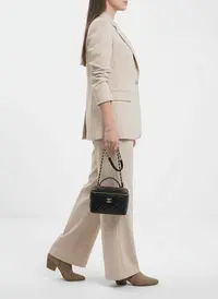 شنطة لون اسود 2