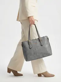 شنطة لون رمادي 2