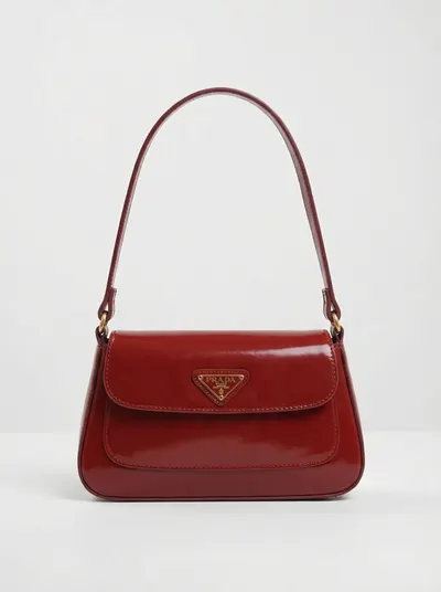 شنطة لون برغندي