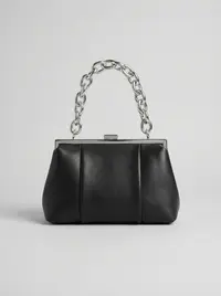 شنطة لون اسود 1