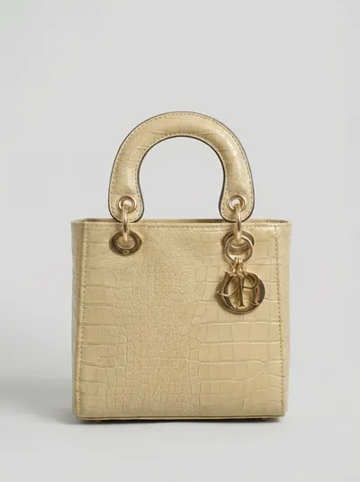 شنطة لون بيج