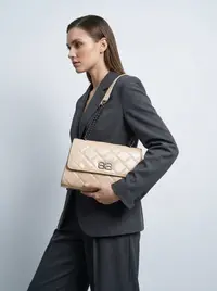 شنطة لون ن بيج غامق 2