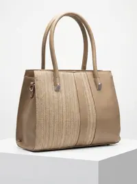 شنطة لون بيج مموج 2