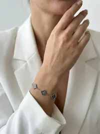 اسوارة لون اسود 1