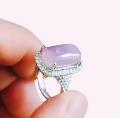 خاتم لون فضي