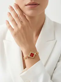 ساعة لون ذهبي  1