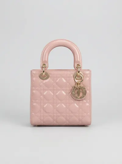 شنطة لون زهر بارد